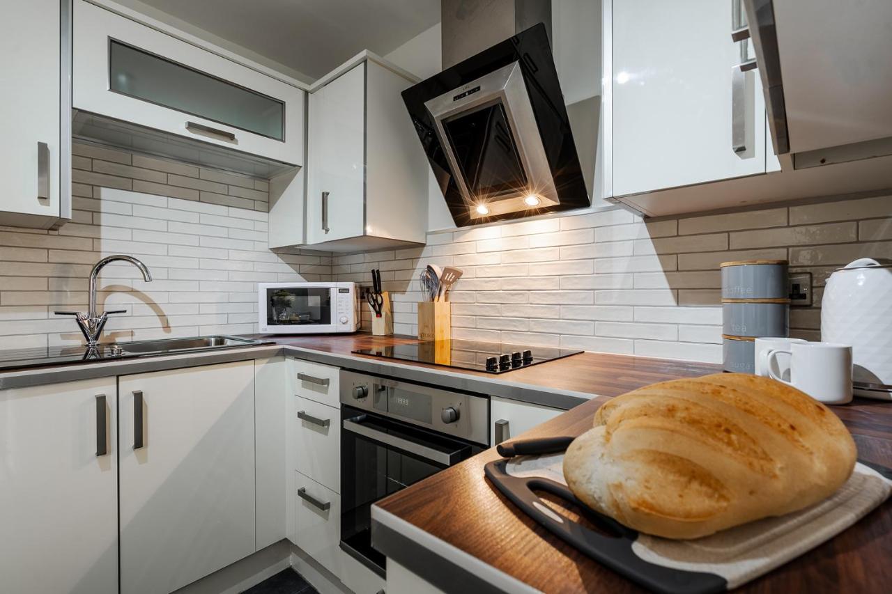 Wrea Cottage, 2 Bedrooms Wifi & Parking Near Ribby Hall Wrea Green Ngoại thất bức ảnh