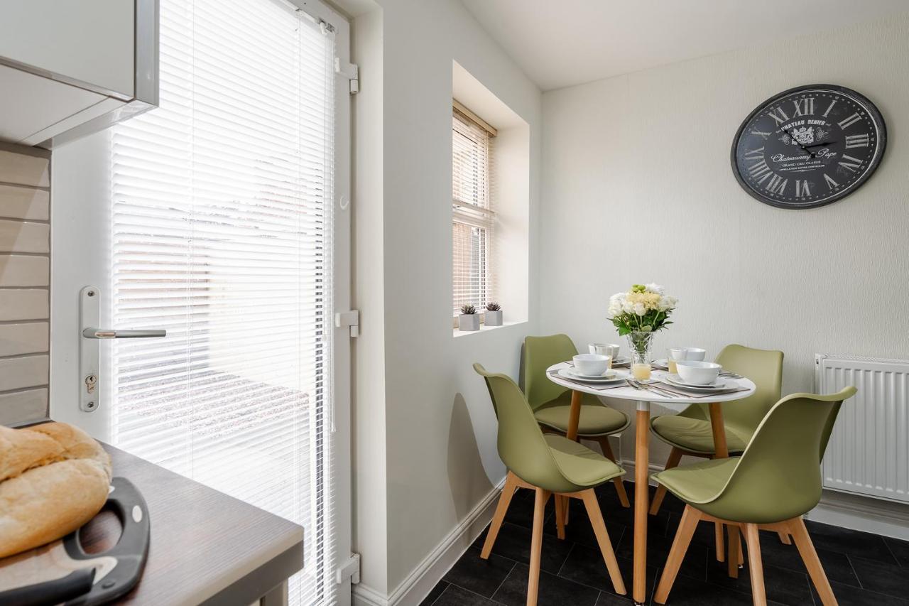 Wrea Cottage, 2 Bedrooms Wifi & Parking Near Ribby Hall Wrea Green Ngoại thất bức ảnh